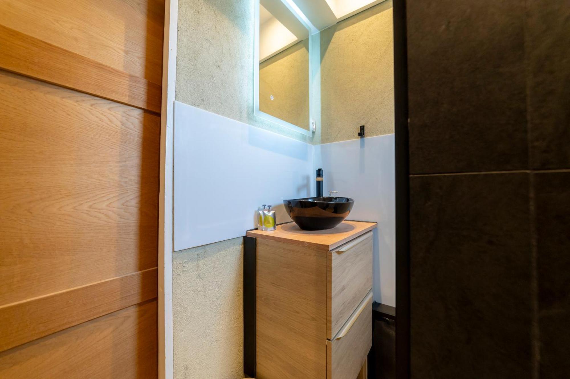 La Galleanne Studio Agreable Et Chaleureux Briançon Екстериор снимка